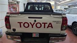 تويوتا هايلوكس